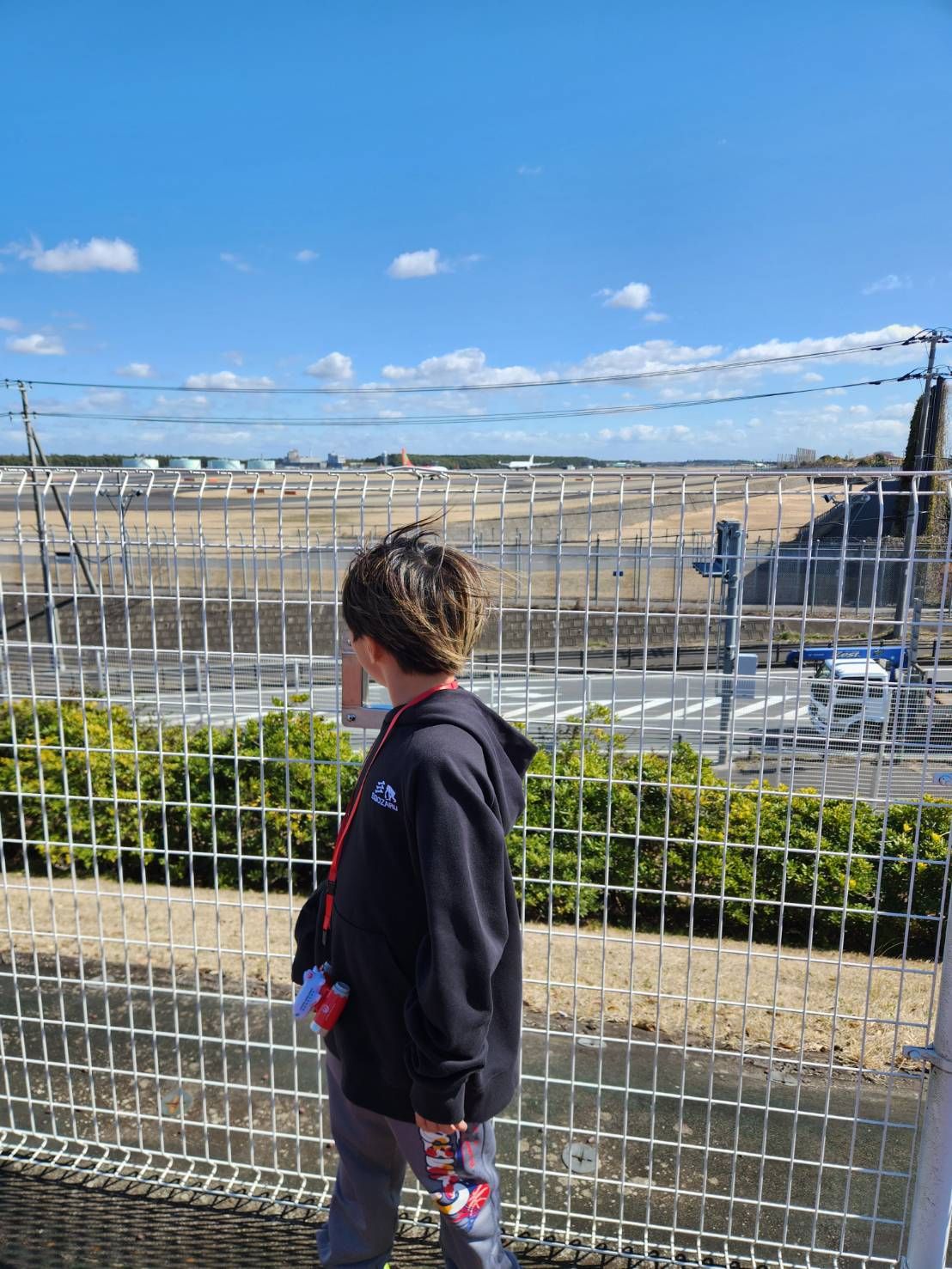練習終わりに成田空港の飛行機を見に